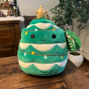 NWT 8” Squishmallow Christmas Tree JOHANN